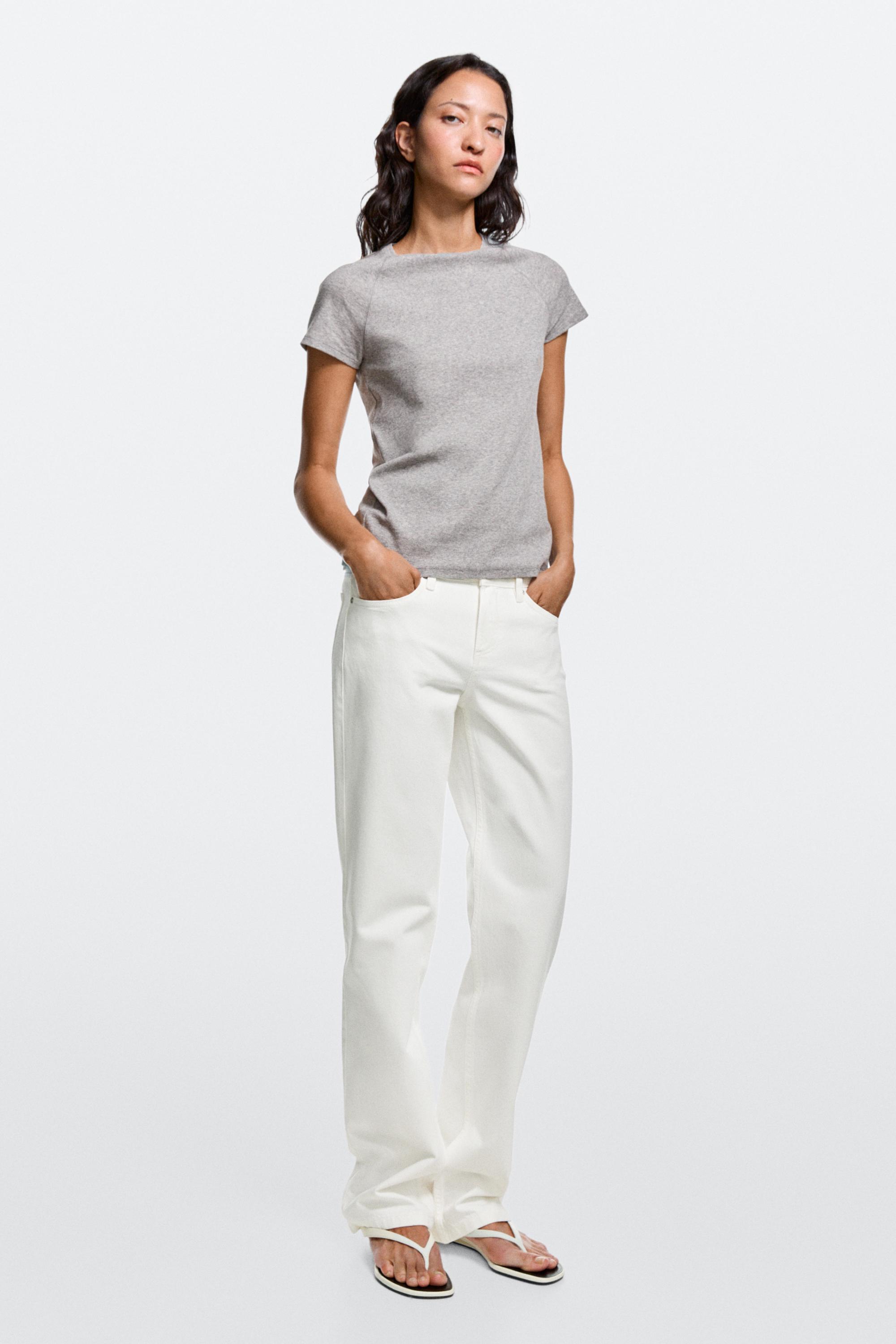 Low-rise straight-leg jeans